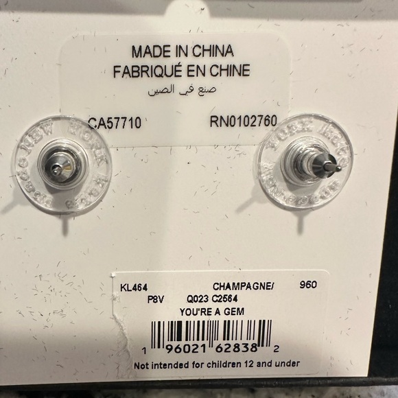 Kate Spade Champagne You're a Gem Stud Earrings NWT in Box - Picture 2 of 2